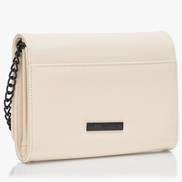 🔹️BETSEY JOHNSON🔹️ XOSYBIL 3 CROSSBODY  CHALK PURSE BAT SPIDER 🖤 - Picture 3 of 5